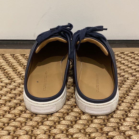 Club Monaco Navy Blue Slip On Shoes - Picture 2 of 4